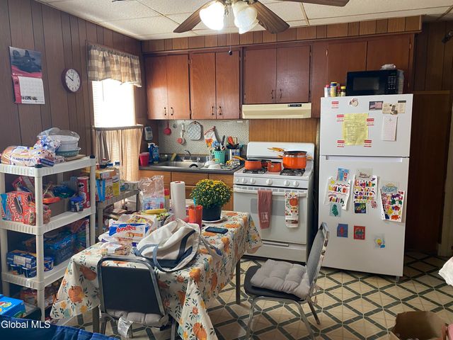 1228 Crane Street, Schenectady, NY 12303