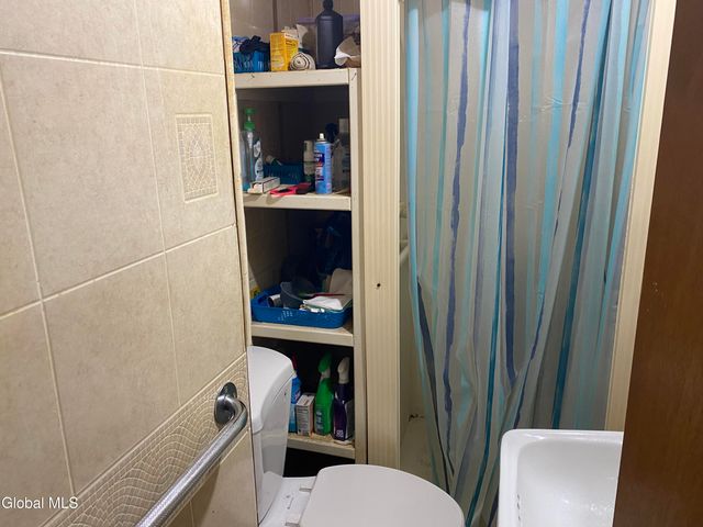 1228 Crane Street, Schenectady, NY 12303