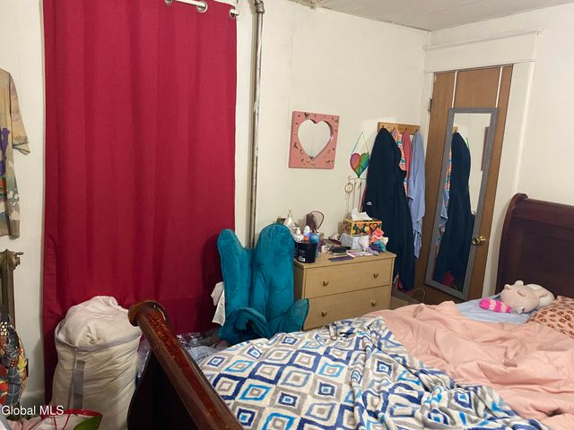 1228 Crane Street, Schenectady, NY 12303