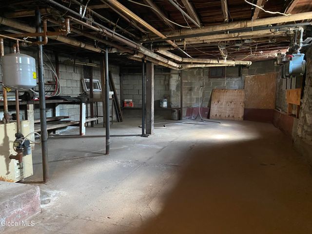 1228 Crane Street, Schenectady, NY 12303