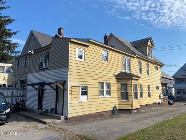 1228 Crane Street, Schenectady, NY 12303