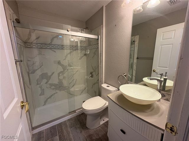 3714 NE 17th AVE, Cape Coral, FL 33909