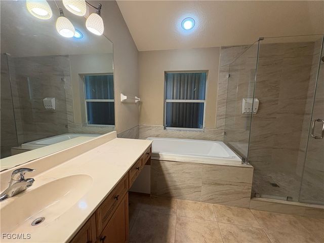 3714 NE 17th AVE, Cape Coral, FL 33909