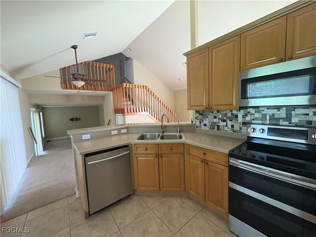 3714 NE 17th AVE, Cape Coral, FL 33909