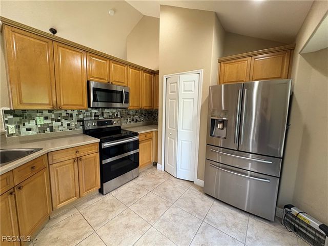 3714 NE 17th AVE, Cape Coral, FL 33909