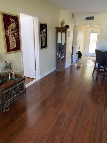 1035 Country Club Dr 104, Margate, FL 33063