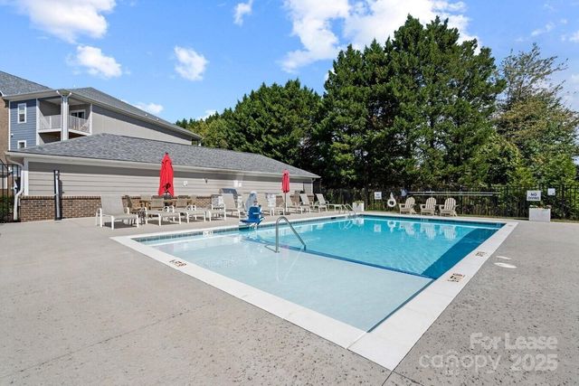 2778 2nd Street NE B3, Hickory, NC 28601