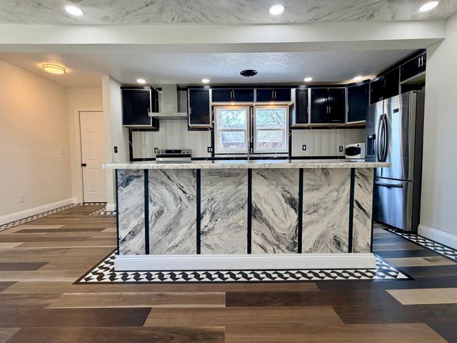 120 W Okabena Street, Worthington, MN 56187