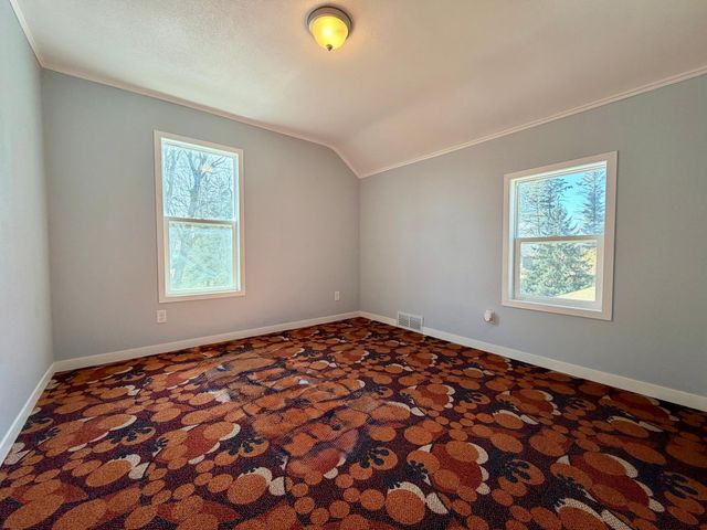 120 W Okabena Street, Worthington, MN 56187