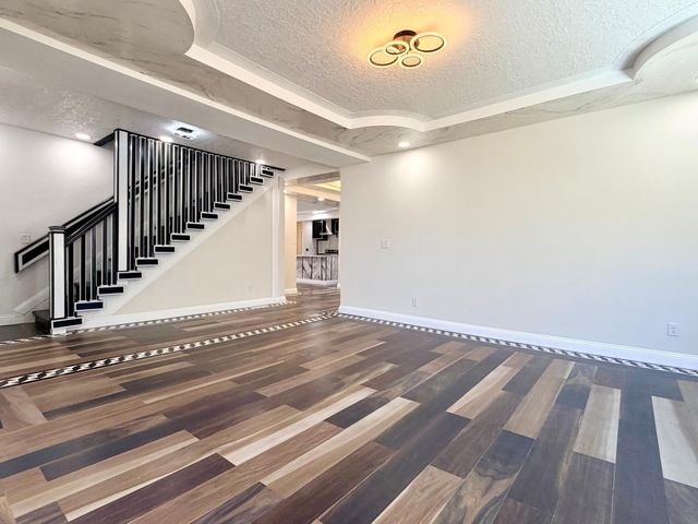 120 W Okabena Street, Worthington, MN 56187