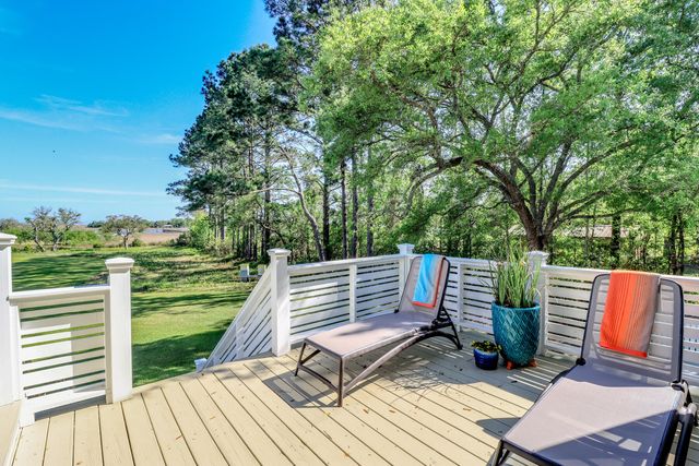 708 Donnelly Corner Drive, Awendaw, SC 29429