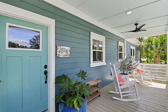 708 Donnelly Corner Drive, Awendaw, SC 29429