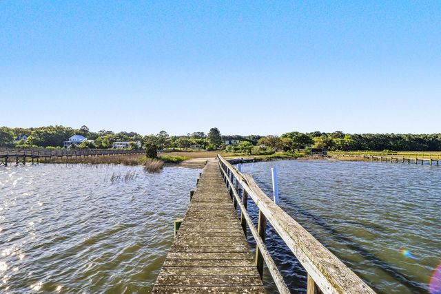708 Donnelly Corner Drive, Awendaw, SC 29429