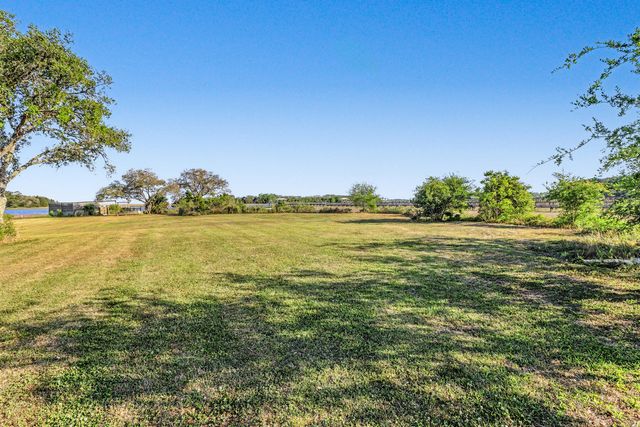 708 Donnelly Corner Drive, Awendaw, SC 29429