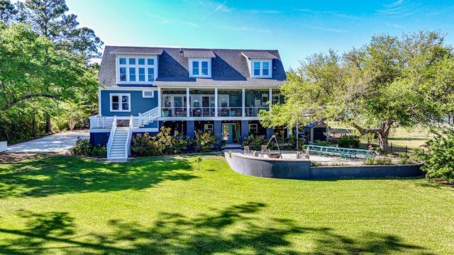 708 Donnelly Corner Drive, Awendaw, SC 29429