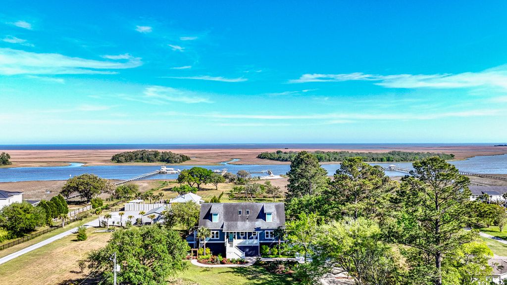 708 Donnelly Corner Drive, Awendaw, SC 29429