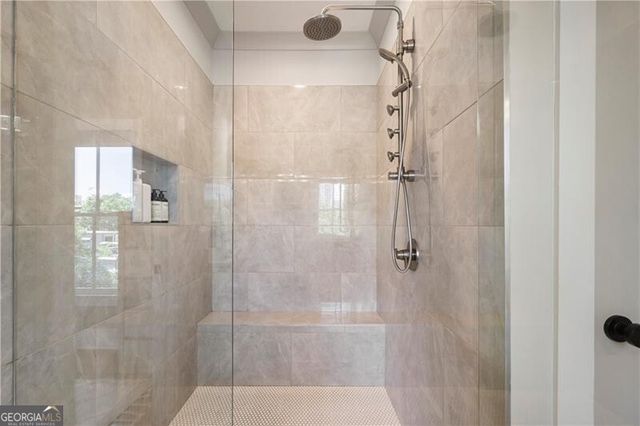 1053 Atlantic Drive NW B, Atlanta, GA 30318