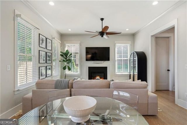 1053 Atlantic Drive NW B, Atlanta, GA 30318