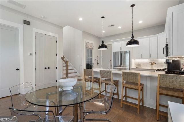 1053 Atlantic Drive NW B, Atlanta, GA 30318