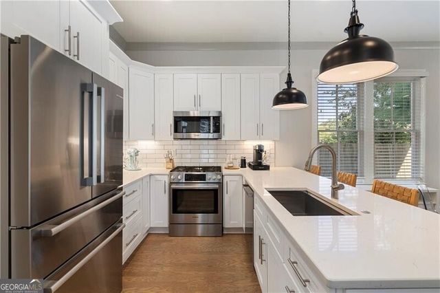 1053 Atlantic Drive NW B, Atlanta, GA 30318