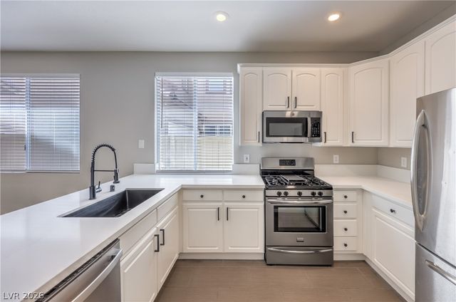 9812 Cordova Vista Court, Las Vegas, NV 89183