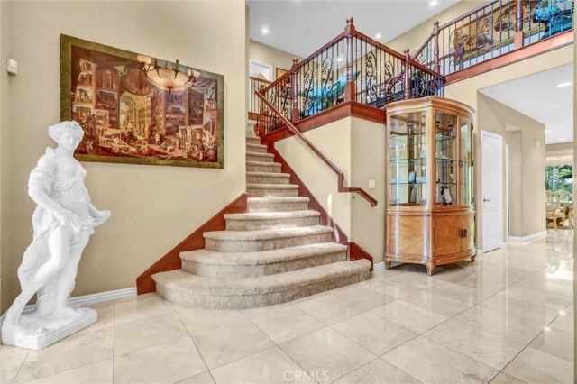 1907 W Meadowbrook Drive, Santa Ana, CA 92704