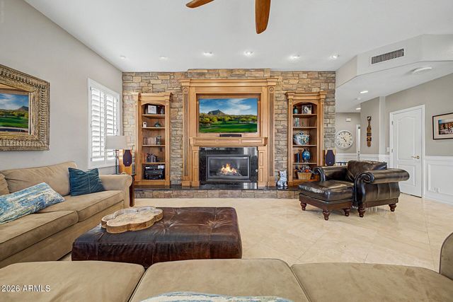 1415 W SALTSAGE Drive, Phoenix, AZ 85045