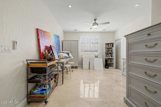 1415 W SALTSAGE Drive, Phoenix, AZ 85045