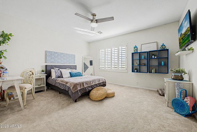 1415 W SALTSAGE Drive, Phoenix, AZ 85045