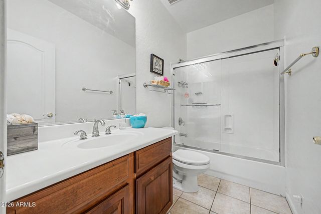 1415 W SALTSAGE Drive, Phoenix, AZ 85045