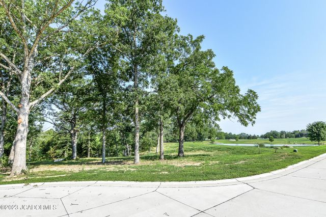 10985 EAGLE LAKE LANE, Holts Summit, MO 65043