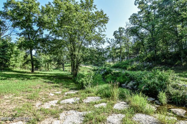 10985 EAGLE LAKE LANE, Holts Summit, MO 65043