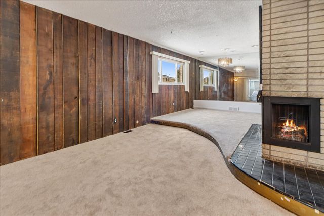 10431 Oneida Boulevard, Oak Park City, MI 48237