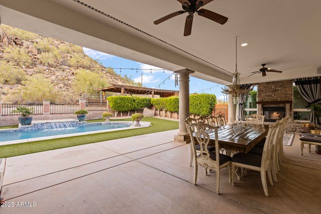 1500 N CRISMON Road, Mesa, AZ 85207