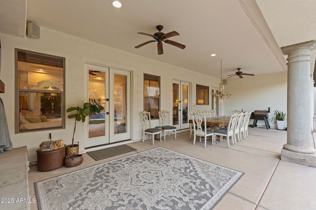 1500 N CRISMON Road, Mesa, AZ 85207