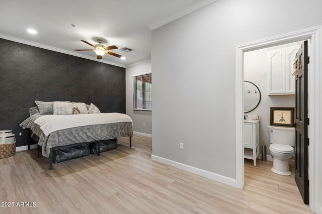 1500 N CRISMON Road, Mesa, AZ 85207