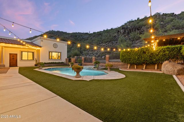 1500 N CRISMON Road, Mesa, AZ 85207