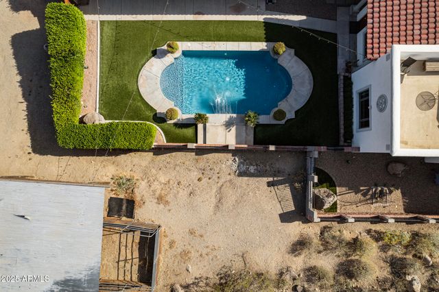 1500 N CRISMON Road, Mesa, AZ 85207