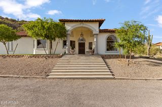 1500 N CRISMON Road, Mesa, AZ 85207