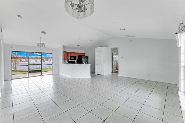 2917 4TH STREET SW, Lehigh Acres, FL 33976