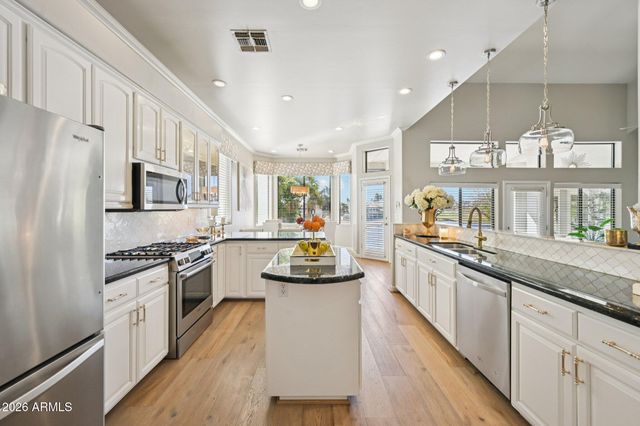 21474 N 56TH Avenue, Glendale, AZ 85308