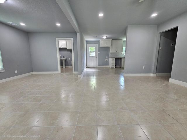 2129 Raspberry Lane, Pasadena, TX 77502