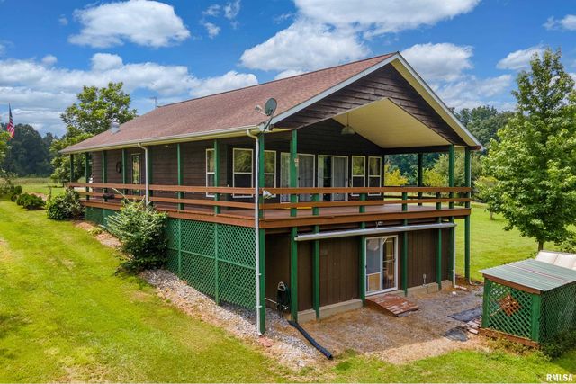 5341 N Lick Creek Road, Carbondale, IL 62902