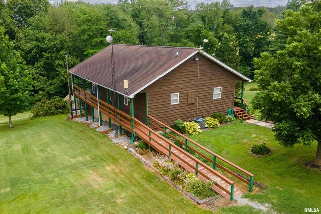 5341 N Lick Creek Road, Carbondale, IL 62902