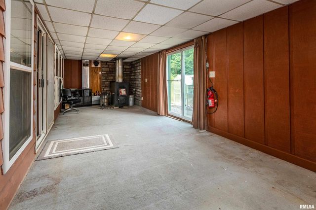 5341 N Lick Creek Road, Carbondale, IL 62902