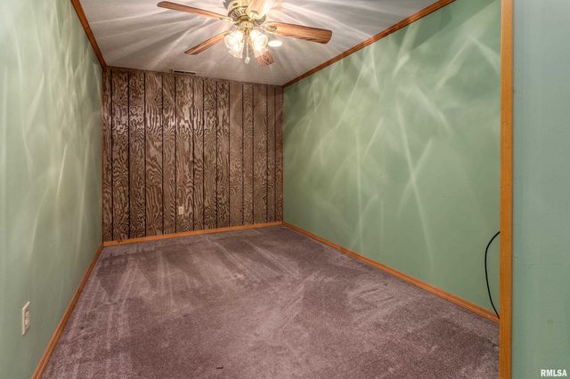 5341 N Lick Creek Road, Carbondale, IL 62902