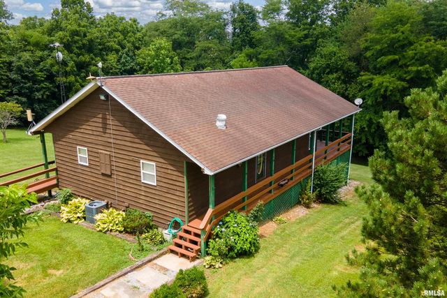 5341 N Lick Creek Road, Carbondale, IL 62902