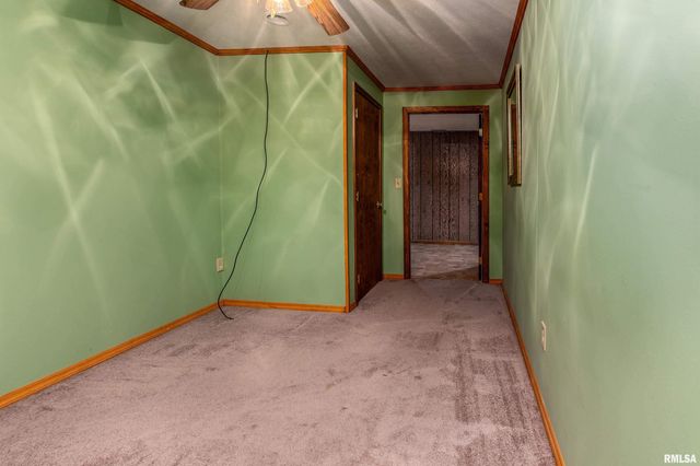 5341 N Lick Creek Road, Carbondale, IL 62902