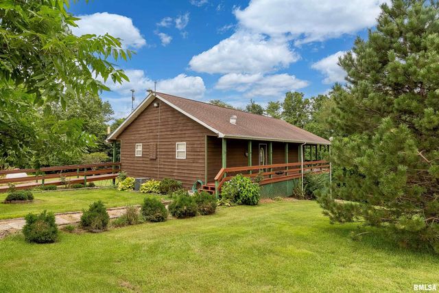 5341 N Lick Creek Road, Carbondale, IL 62902