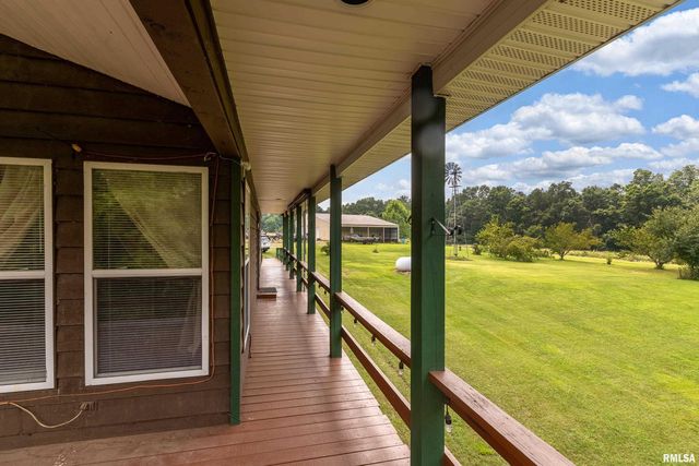 5341 N Lick Creek Road, Carbondale, IL 62902